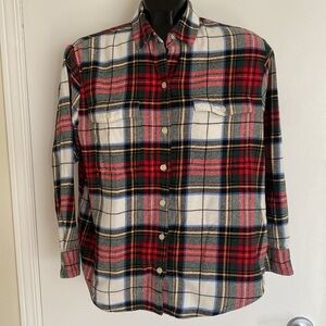 OLD NAVY Women’s long sleeved button down Red Plaid boyfriend Shirt size Small